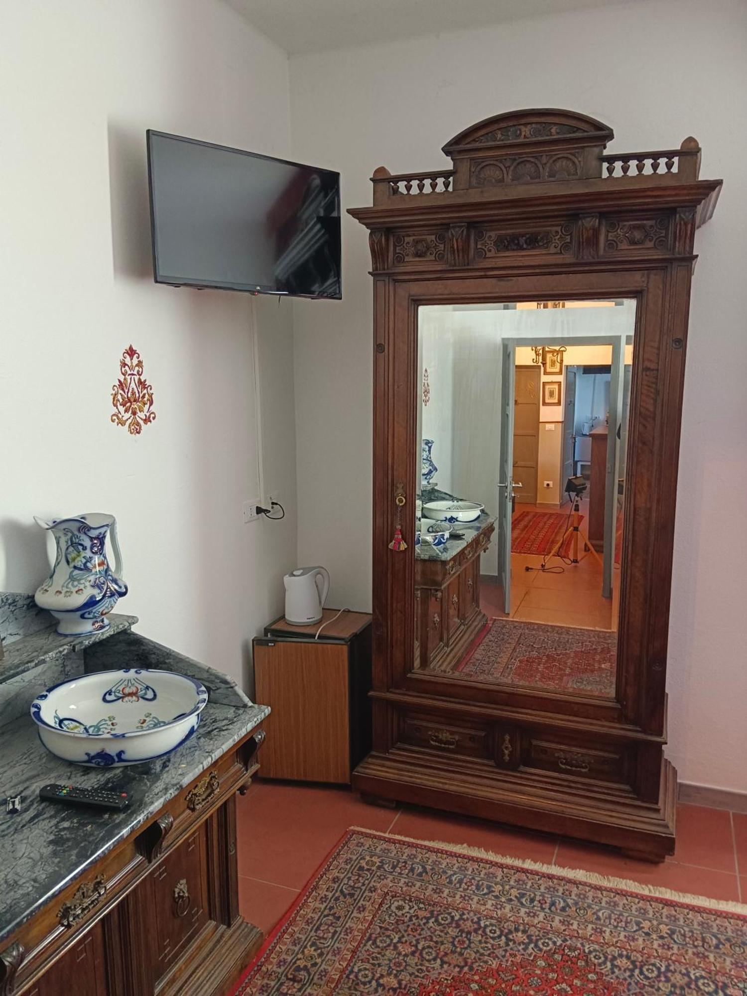 La Maison Rouge Crespellano Buitenkant foto